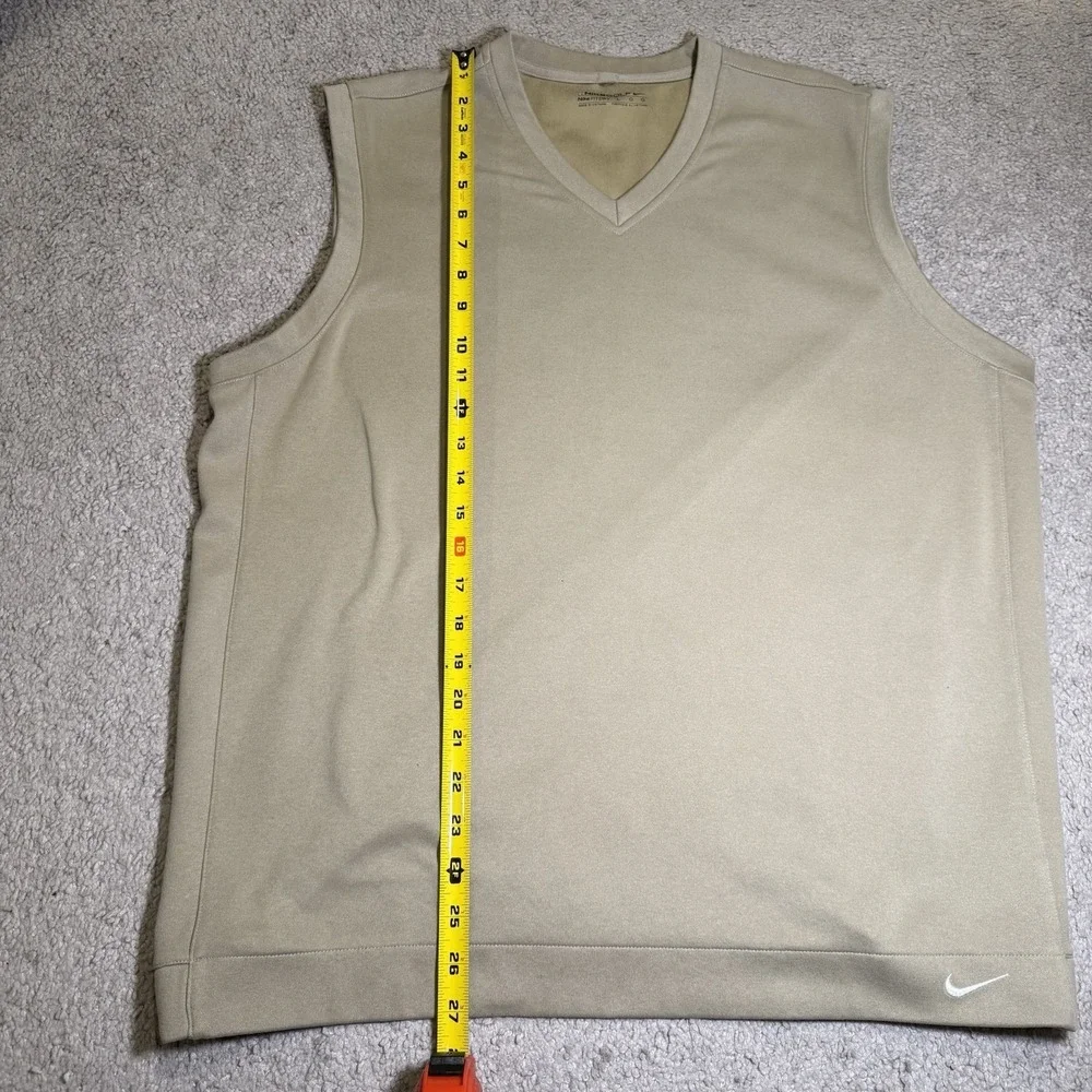 Nike Golf Vest Mens Large Beige Khaki Pullover V Neck Fit Dry Leisure Casual - Picture 11 of 12